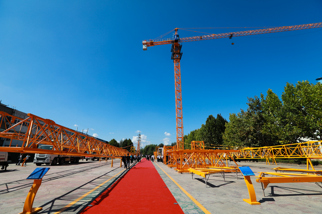 选择山东鸿达重工机械制造有限公司鸿达塔机的十种理由
